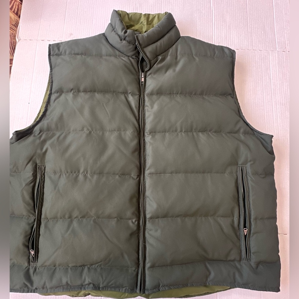 Guide Series Down‎ Puffer Vest Mens 2XL Green Reversible Packable Down Fill
